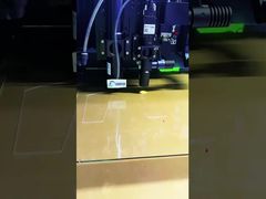 Troféu irregular de corte a laser de vidro verde de 3 mm